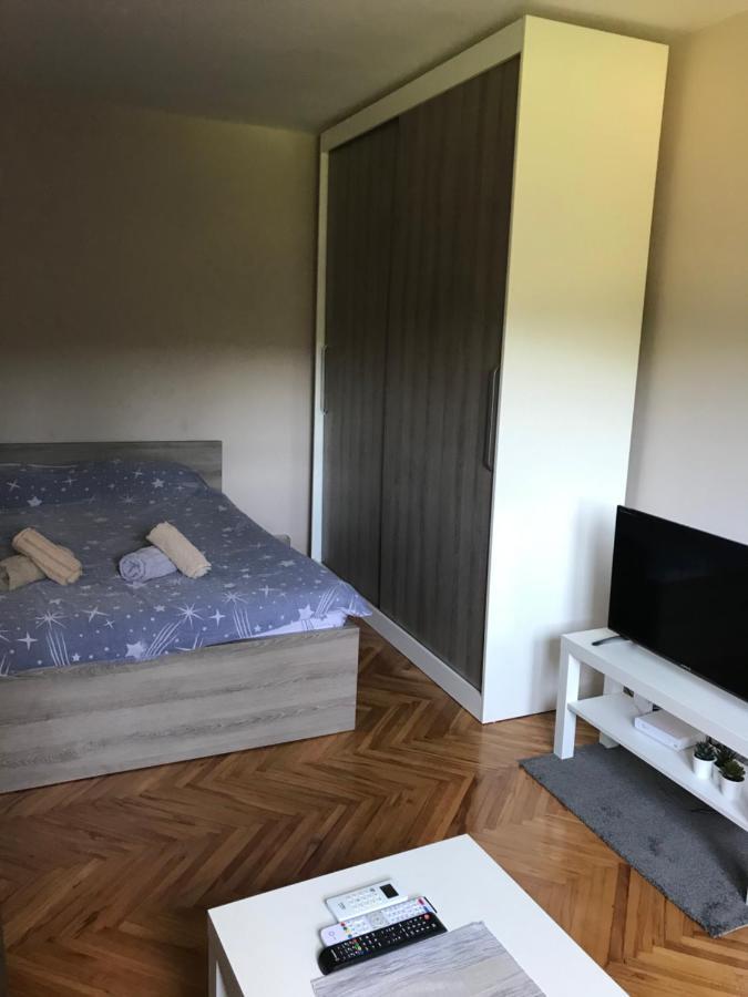 Apartman “Reka Gradac” Apartment Валево Екстериор снимка